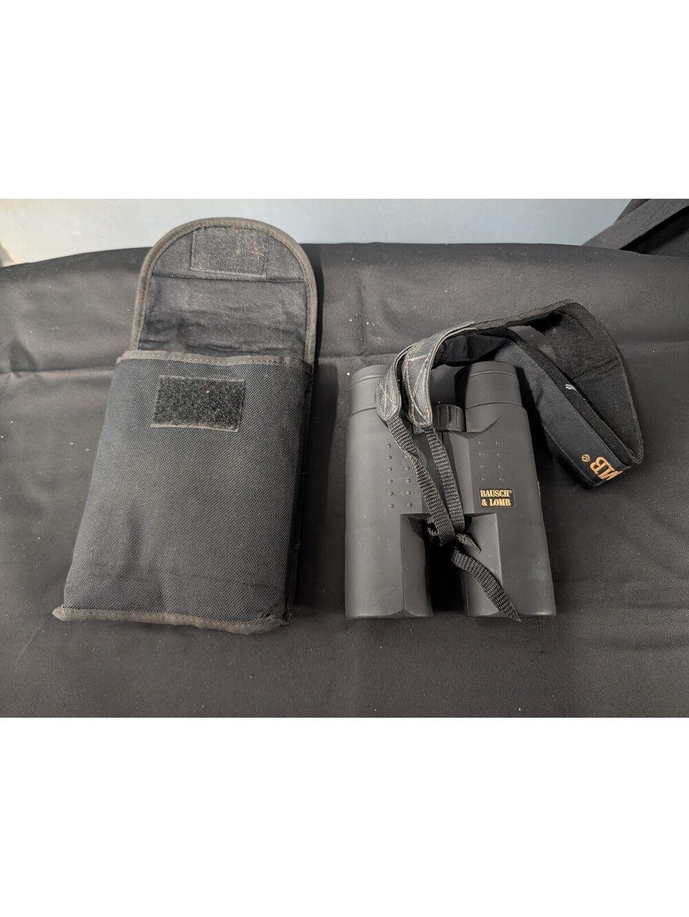 Bausch & Lomb 7x42 Binoculars with Carrying Case